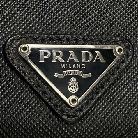 authenticate Prada clothing